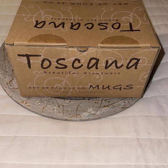 CI Beautiful Stoneware set of 4 Red Toscana 14 oz Mugs NIP - Picture 8 of 9